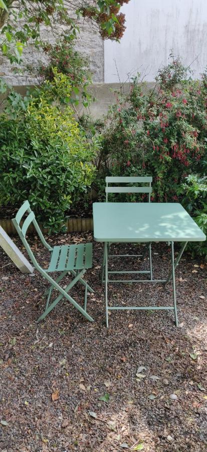 Scandinave - Proche Gare & Centre-Ville - Stationnement - Cour Interieure Table & Chaises Saint-Brieuc Exterior photo